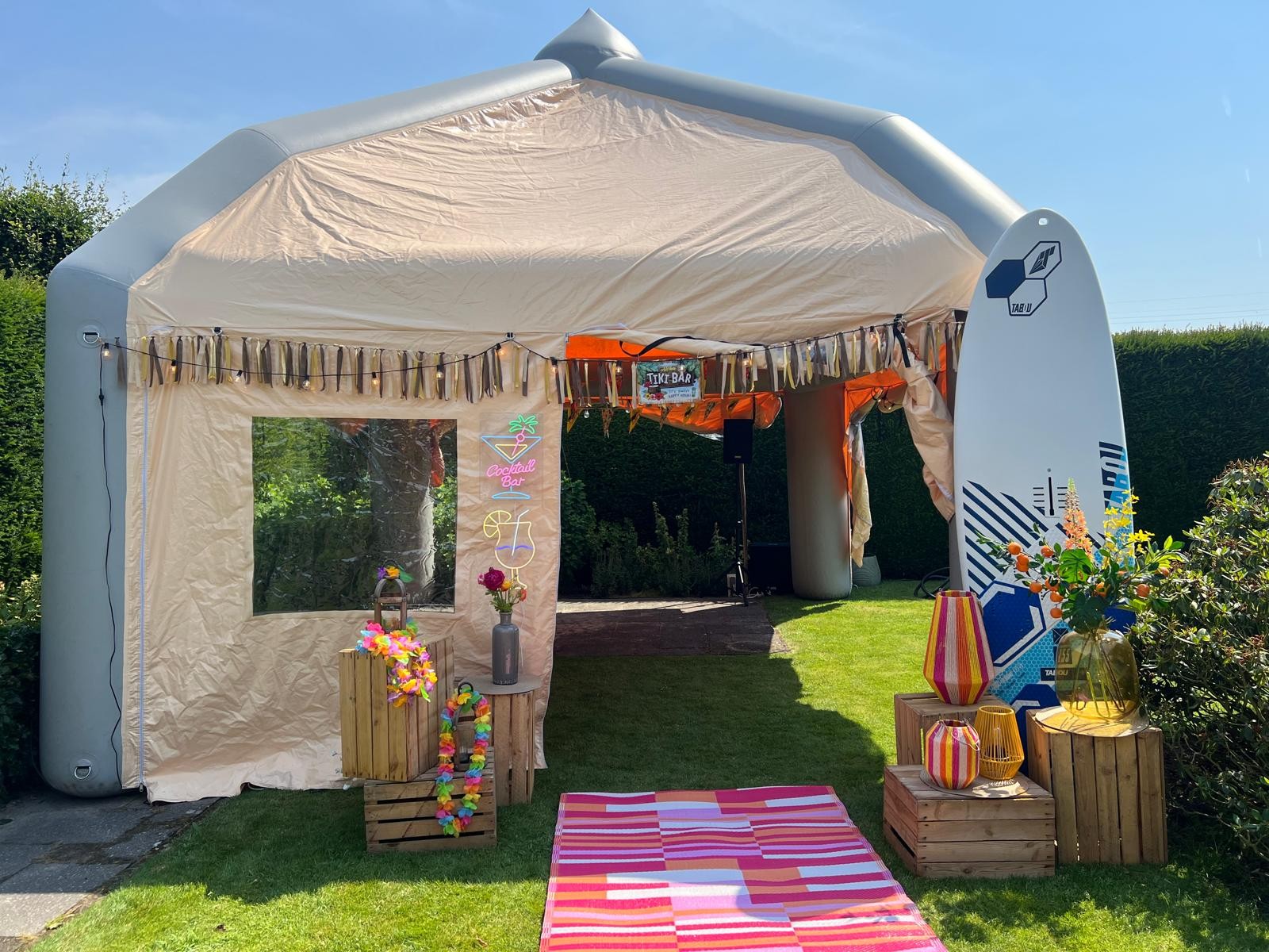 Opblaasbare tent beachbar